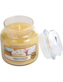 YANKEE CANDLE by Yankee Candle