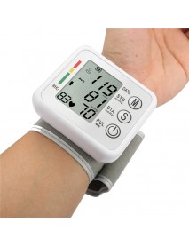 English Broadcast LCD Blood Pressure Monitor Intellisense Voice Digital Wrist Sphygmomanometer
