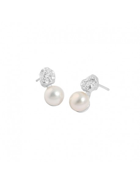 Elegant Round Natural Cultured Pearl 925 Sterling Silver Stud Earrings